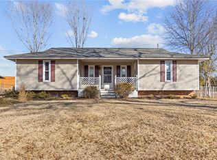 117 Shallowford Rd, Easley, SC 29640