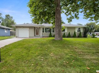 5343 N Stephen Dr, Peoria, IL 61615