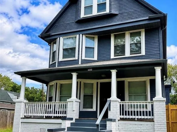 2233 E 80th St, Cleveland, OH 44103