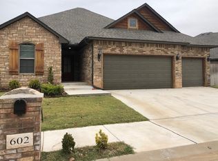 602 Minco Rd, Enid, OK 73701