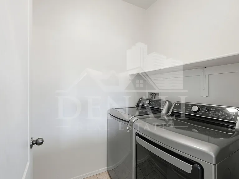 584 N Highlands Grove Ln — Photo 25