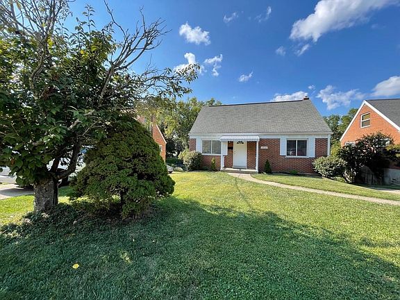3rd image of 2688 Gayle Ct