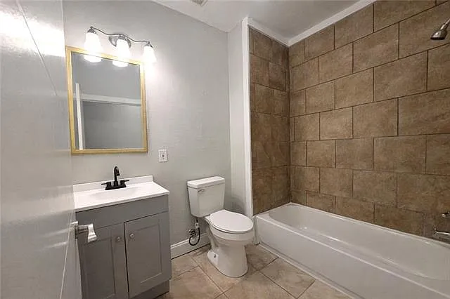 2102 Josephine St — Photo 14