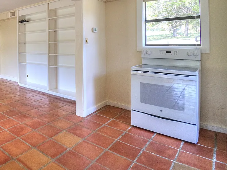 155A Nimitz Dr — Photo 8