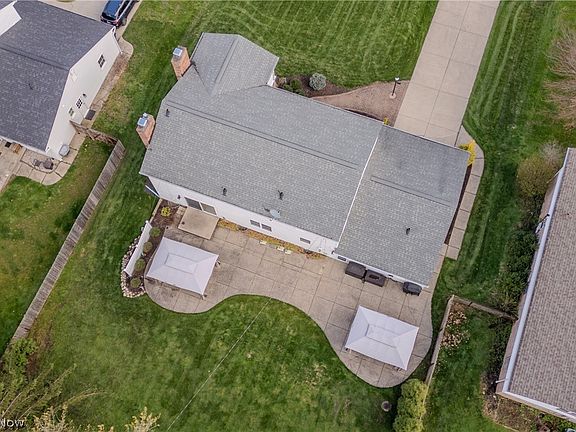3rd image of 2024 Burlington Rd