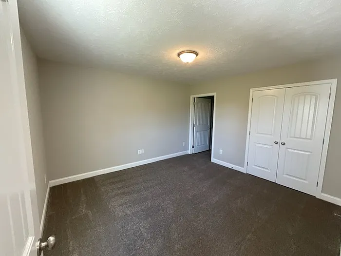 114 Pinecrest Cir W #B — Photo 15