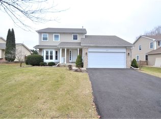 1657 Boulder Ridge Dr, Bolingbrook, IL 60490