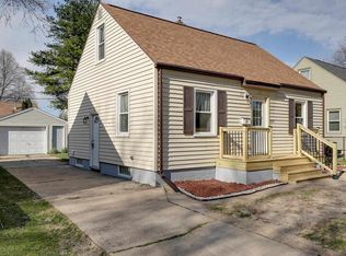 2622 Coolidge St, Madison, WI 53704
