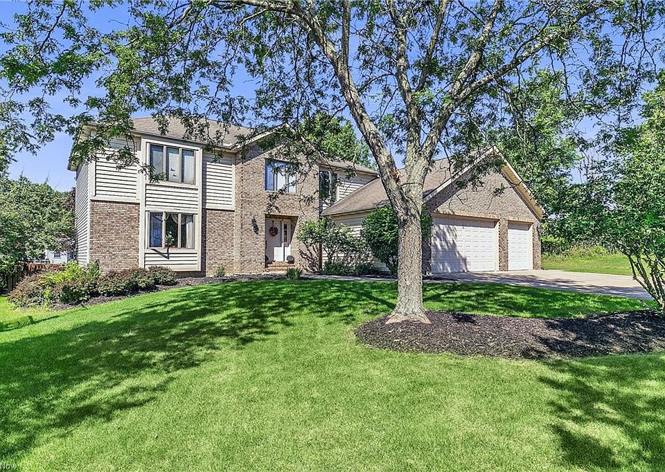 1st image of 7658 Quail Hollow Dr
