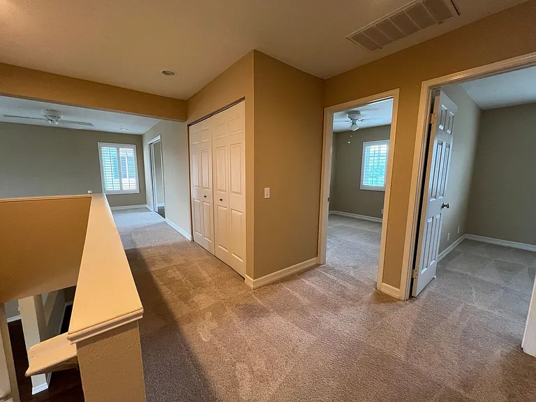 2540 San Saba St — Photo 9