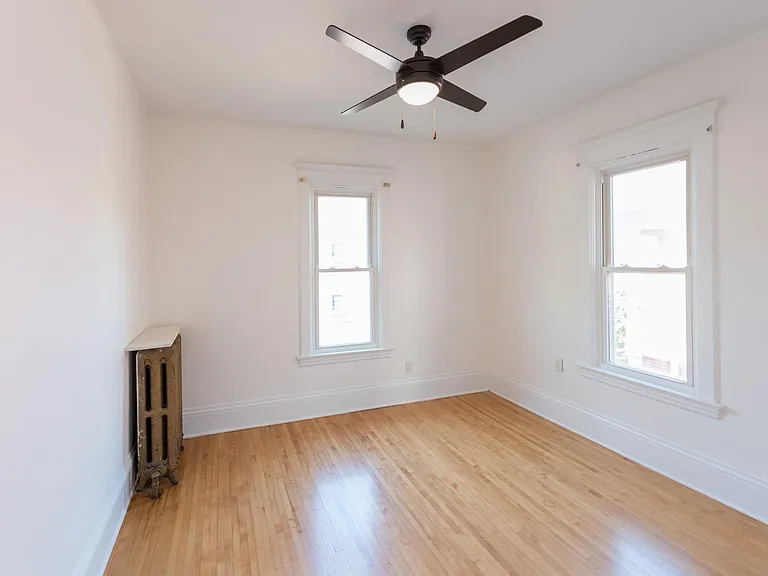 3204 Park Ave #2 — Photo 17