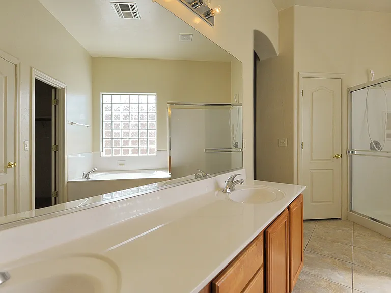 _15-MastBath2_09102021