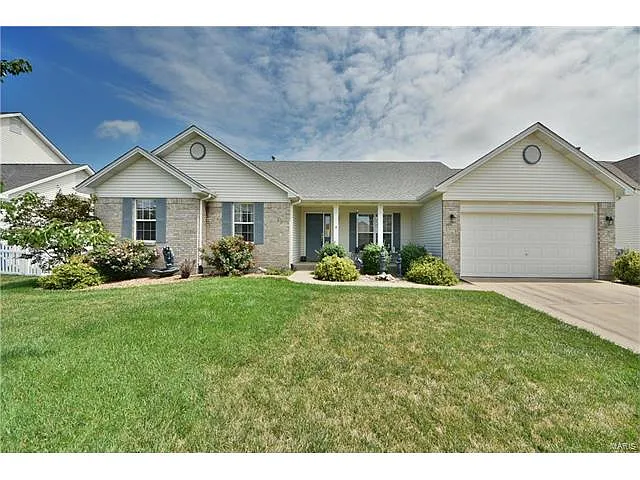 149 Sanctuary Dr photo 1