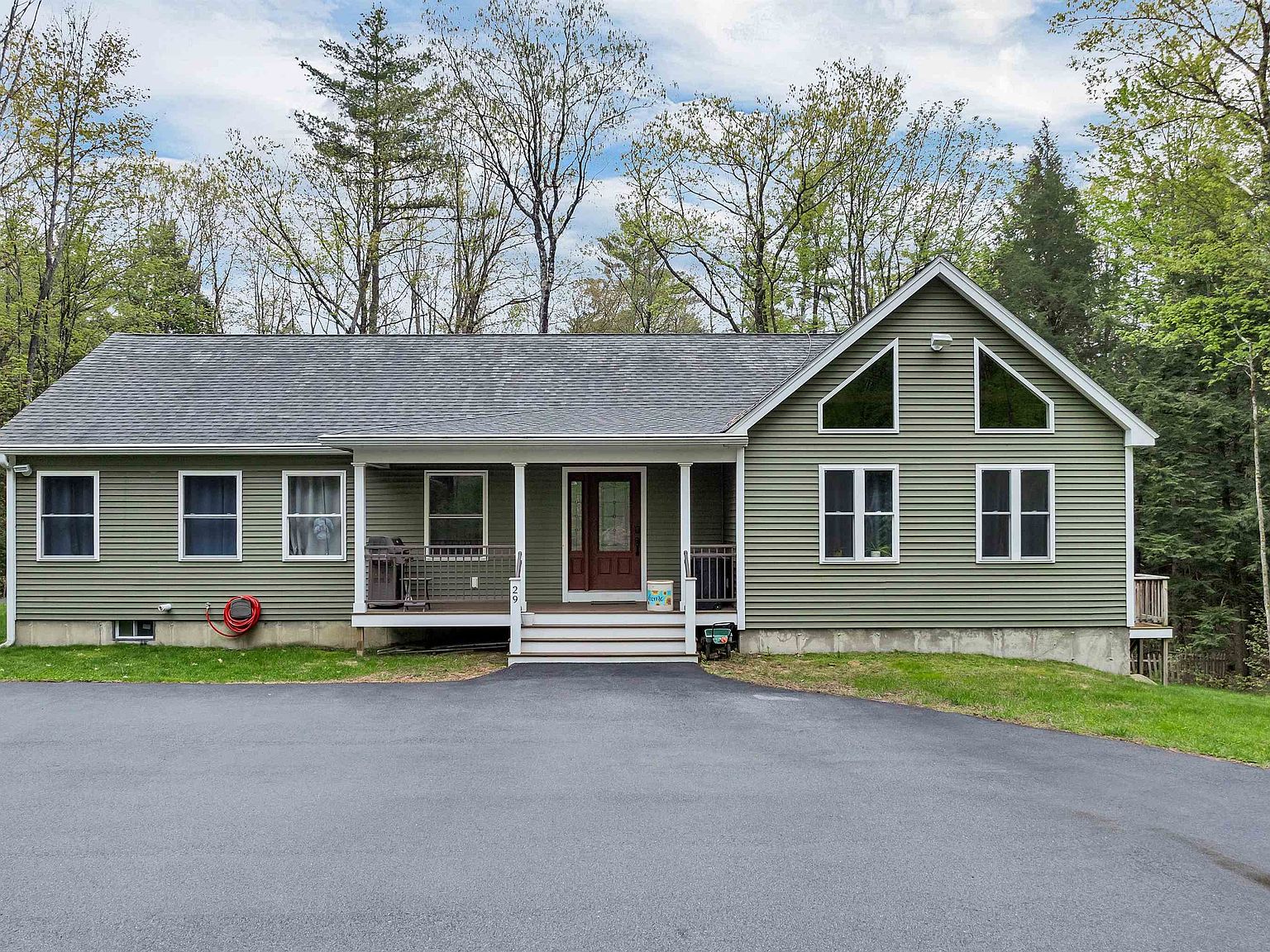 29 Reservoir Heights Road, Plymouth, NH 03264 | MLS #5043063 | Zillow