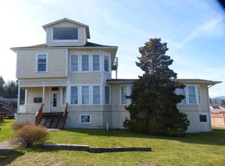1132 E 4th St #1, Pt Angeles, WA