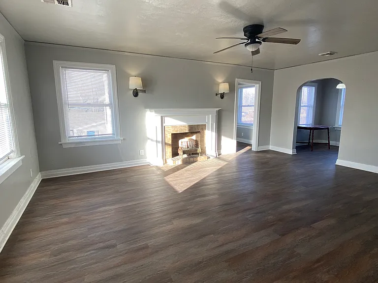 1130 N Ellison Ave — Photo 18