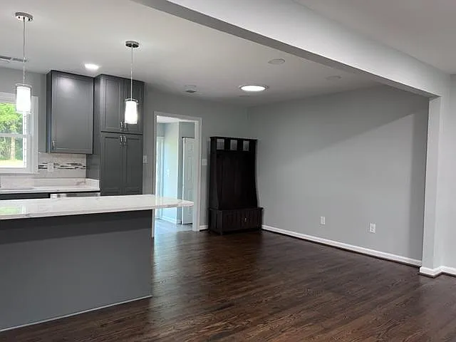 307 High St — Photo 3