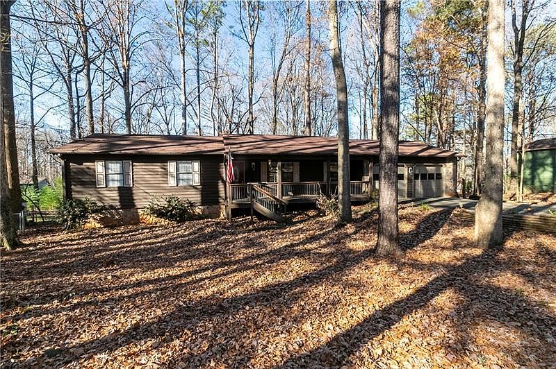 1st image of 325 Firecrest Ln
