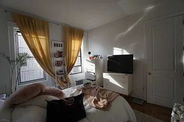 Rented by Best Apartments North Inc | media 22