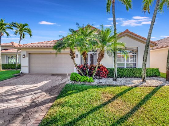 5959 Royal Club Drive, Boynton Beach, FL 33437