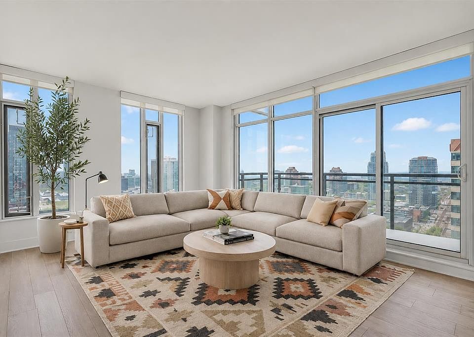 1st image of 901 N 10th Ave SW #1808