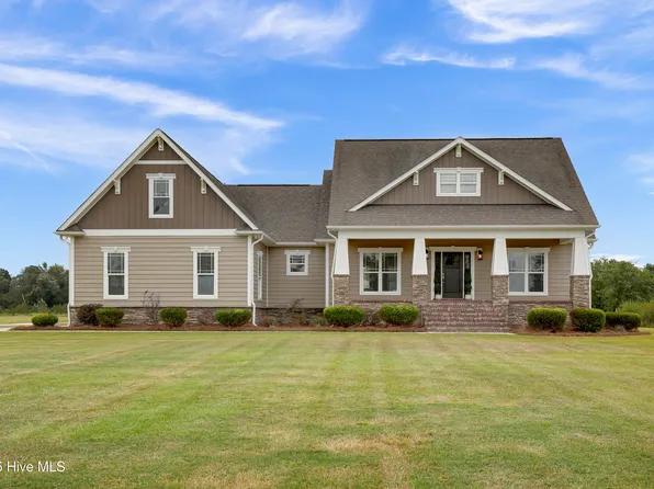 416 Island Creek Road, Wallace, NC 28466