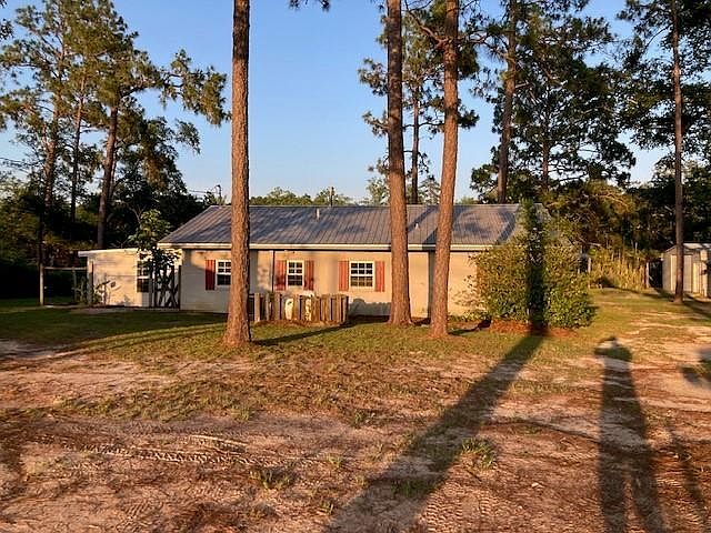 2nd image of 26600 Bush Isle Rd