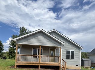 321 Quinn Hill Ln, Mars Hill, NC 28754