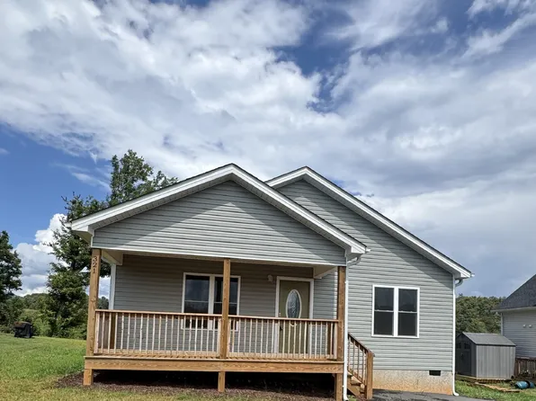 321 Quinn Hill Ln, Mars Hill, NC 28754