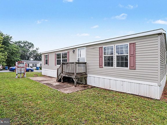 2nd image of 365 Pleasant View Dr Trailer 16