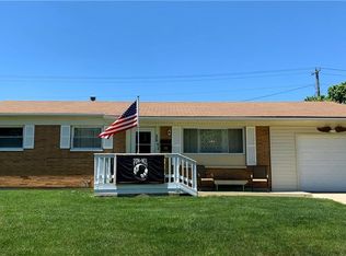 375 Garber Dr, Tipp City, OH 45371