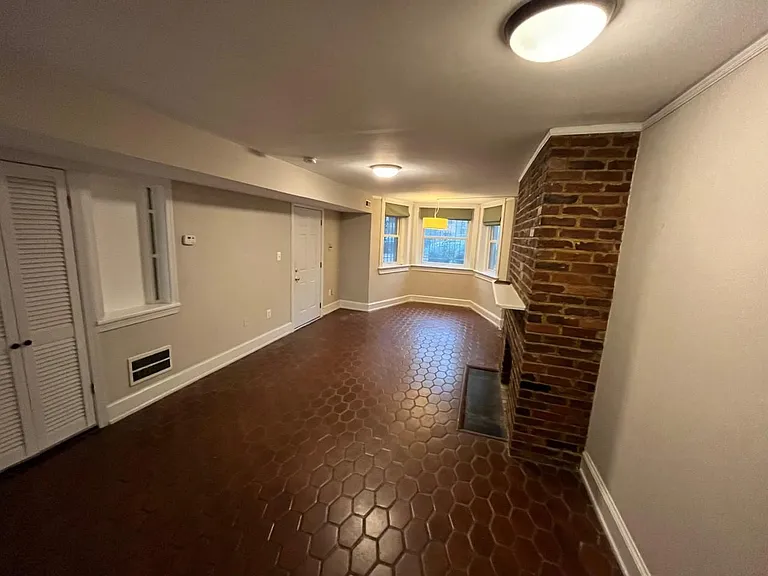 507 Constitution Ave NE #1 — Photo 7