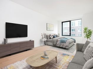 21 S End Ave #1623, New York, NY 10023