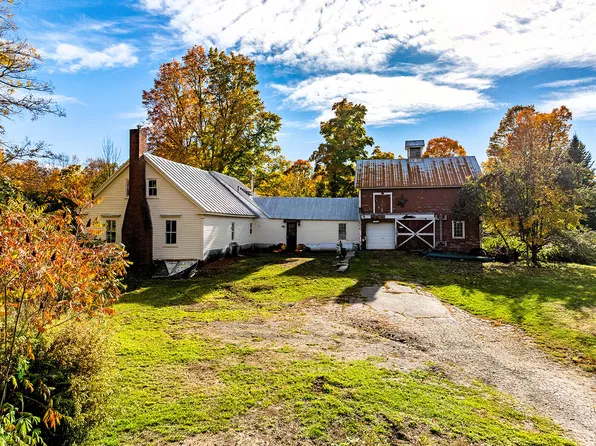 66 Belfast Road, Freedom, ME 04941