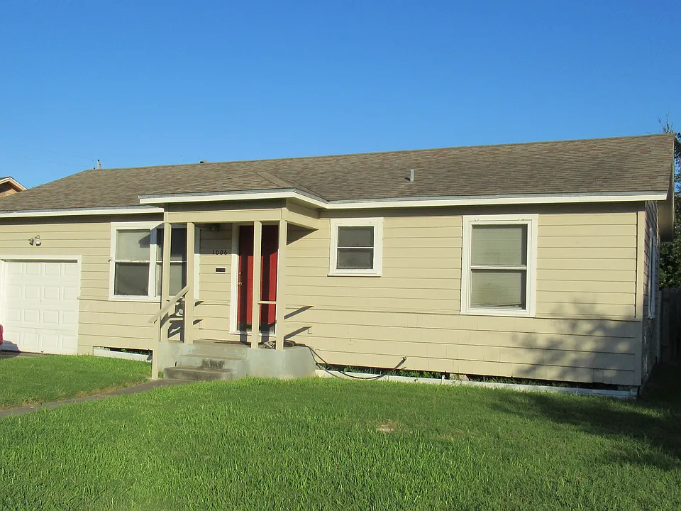 1006 Ronald Dr
