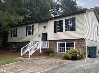 101 Hickory Glen Ln, Durham, NC 27703