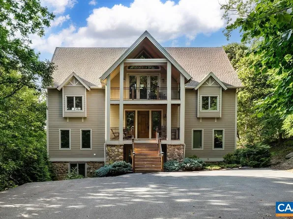 122 Fernwood Ln, Roseland, VA 22967