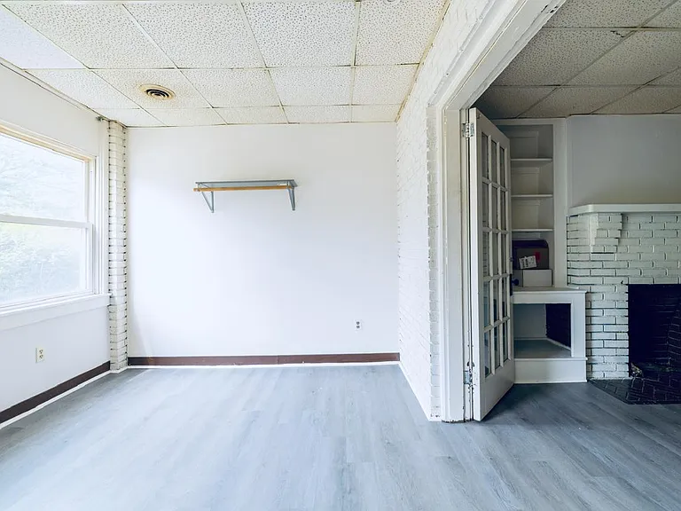 1230-1232 Church Ave #7 — Photo 4