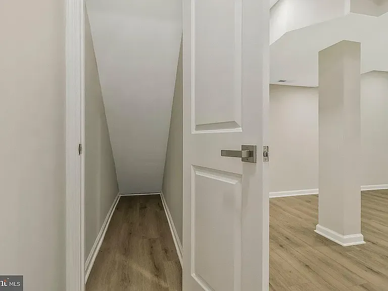 444 Kenyon St NW — Photo 36