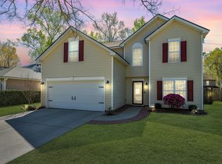 209 Moon Shadow Ln, Summerville, SC 29485