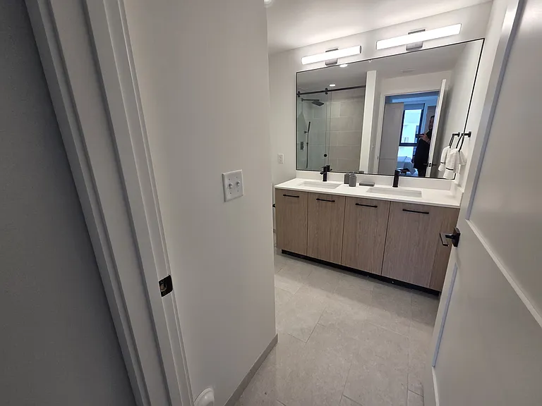 1662 NW 29th Ave #B — Photo 6