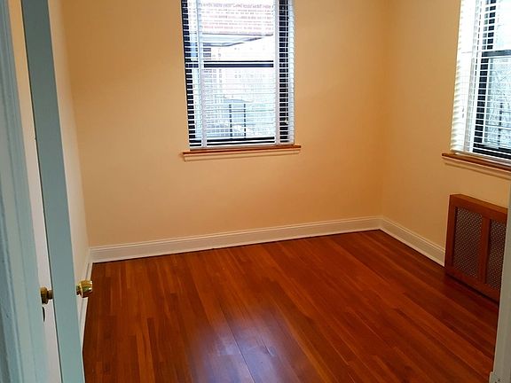 5th image of 6939 Yellowstone Blvd APT 607
