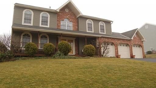 1st image of 146 Woodbine Dr