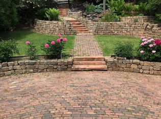 2021 E 1st St #1, Duluth, MN 55812