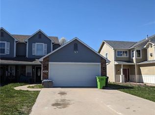 913 Deer Ridge Ct, Baldwin city, KS 66006