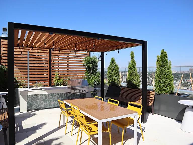 Alvista Rise — Photo 24