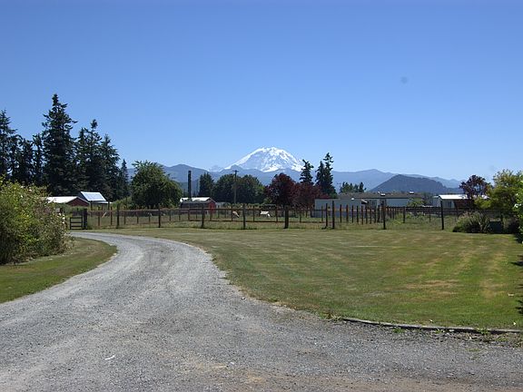 4th image of 40333 264th Ave SE