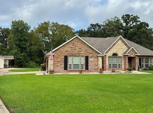 115 Meadowood Rd, Enchanted Oaks, TX 75156