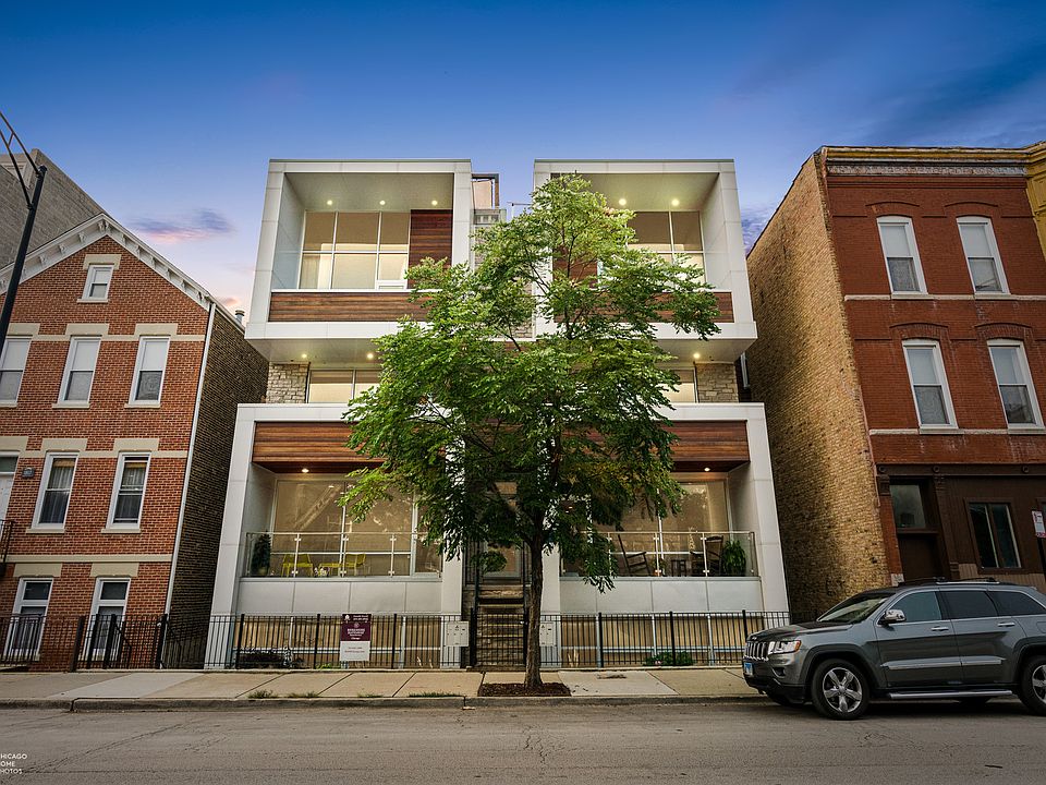 1st image of 1821 W Armitage Ave Unit 1