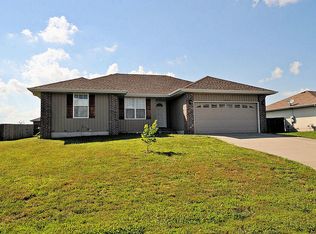 201 N Lake Ave, Clever, MO 65631